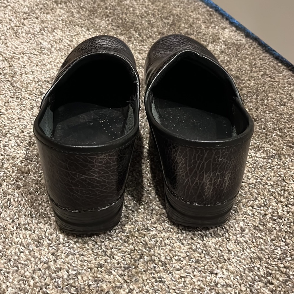 Dansko Clog Size 41 - image 5